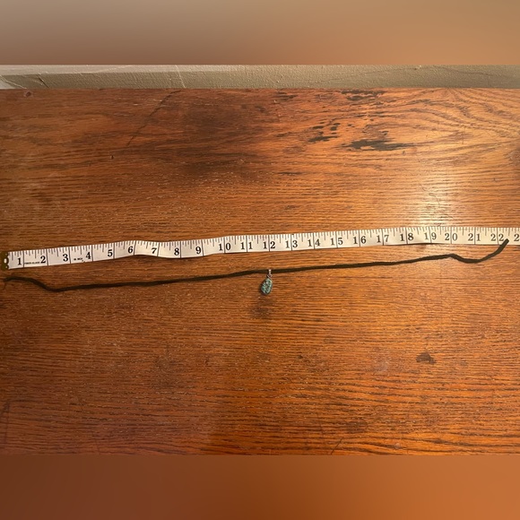 Vintage Sterling Silver And Spider turquoise Pendant On A Leather Chain - Picture 3 of 3